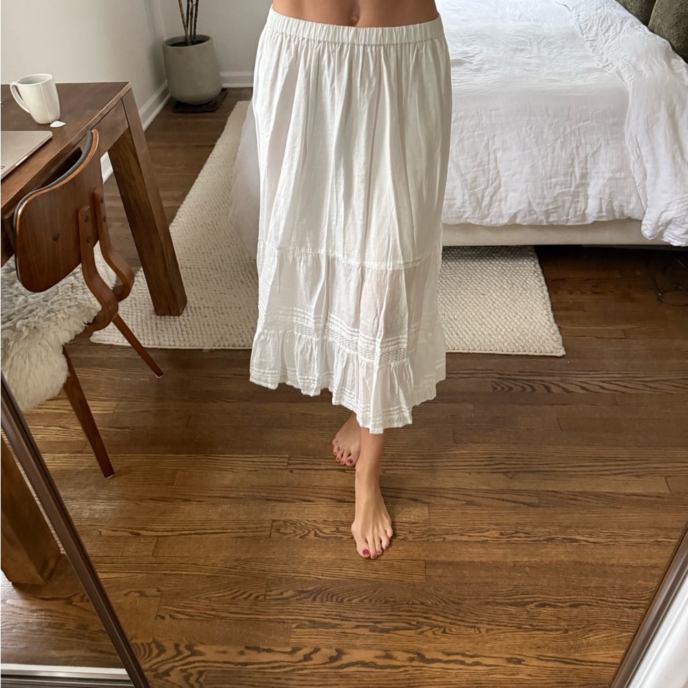 Urban Outfitters Cream/ White Spring Mid Length Skirt - XS
